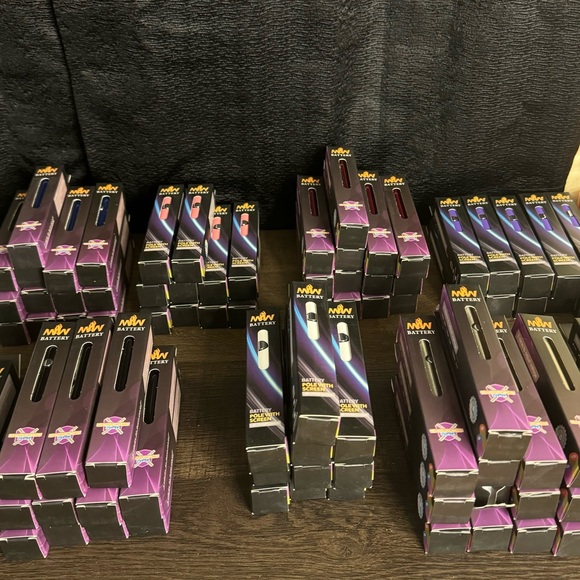 Brand new 510 Thread Batteries - Picture 7 of 7